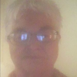 Meet your Posher, Vickie